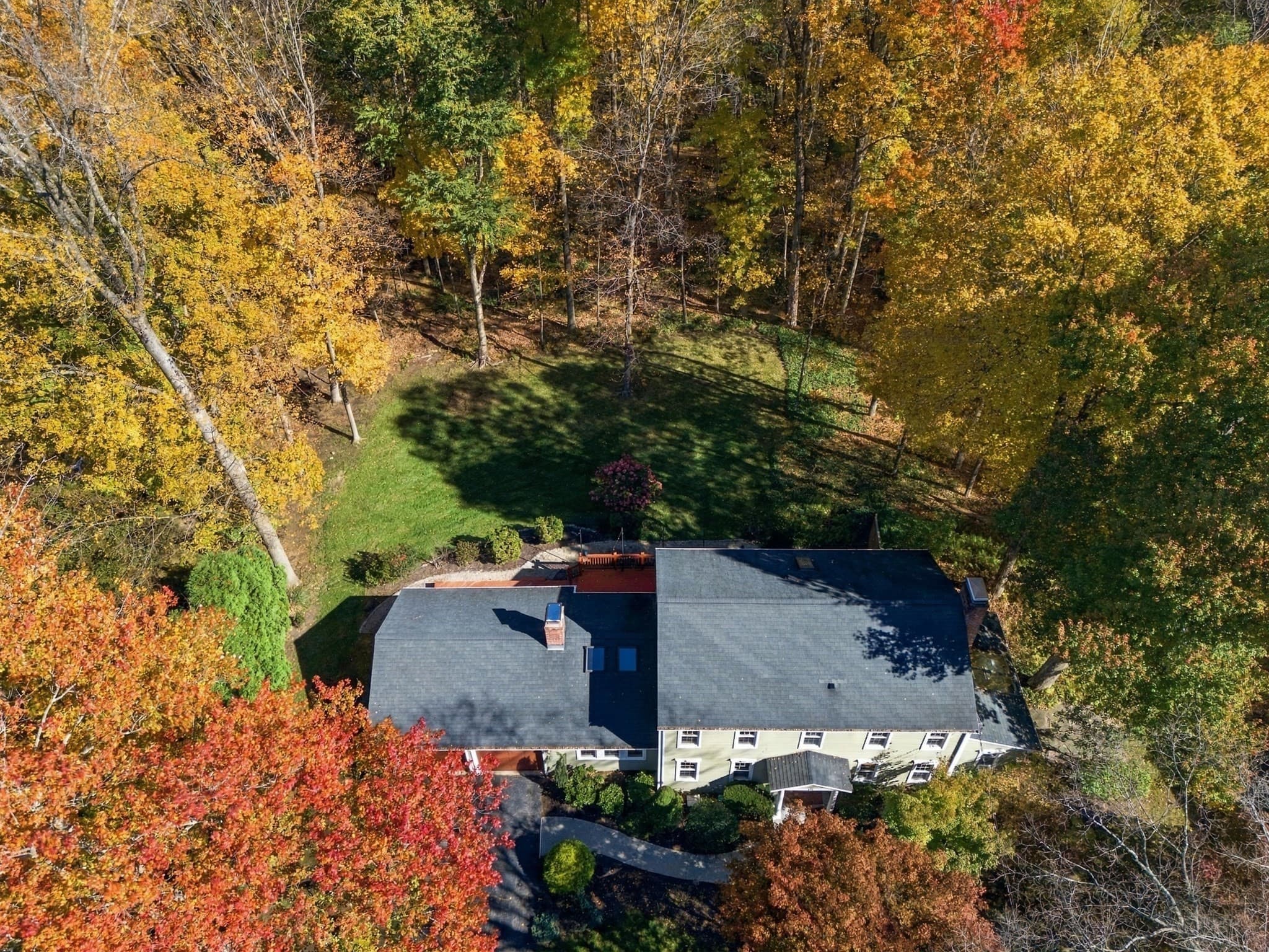 Single Family Residence at 175 Franklin Rd, Longmeadow MA 01106, photo 41 of 42