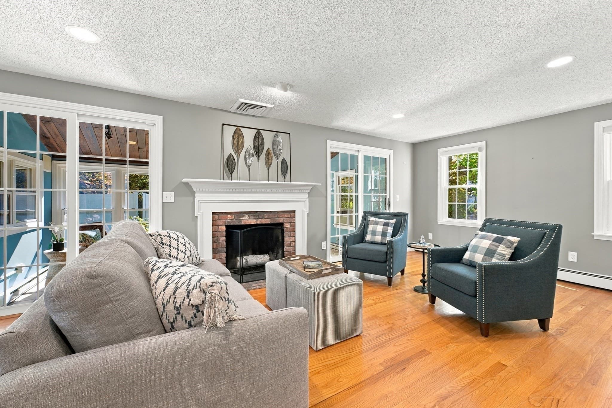Single Family Residence at 175 Franklin Rd, Longmeadow MA 01106, photo 15 of 42