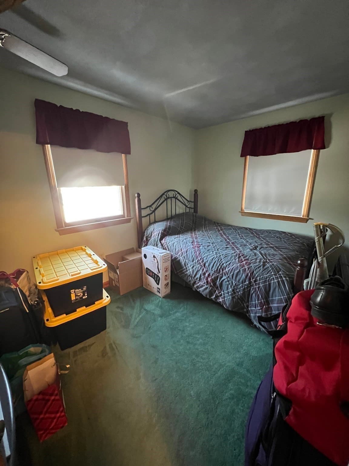 Attached (Townhouse/Rowhouse/Duplex) at 68 Central St # 2, Woburn MA 01801, photo 12 of 15
