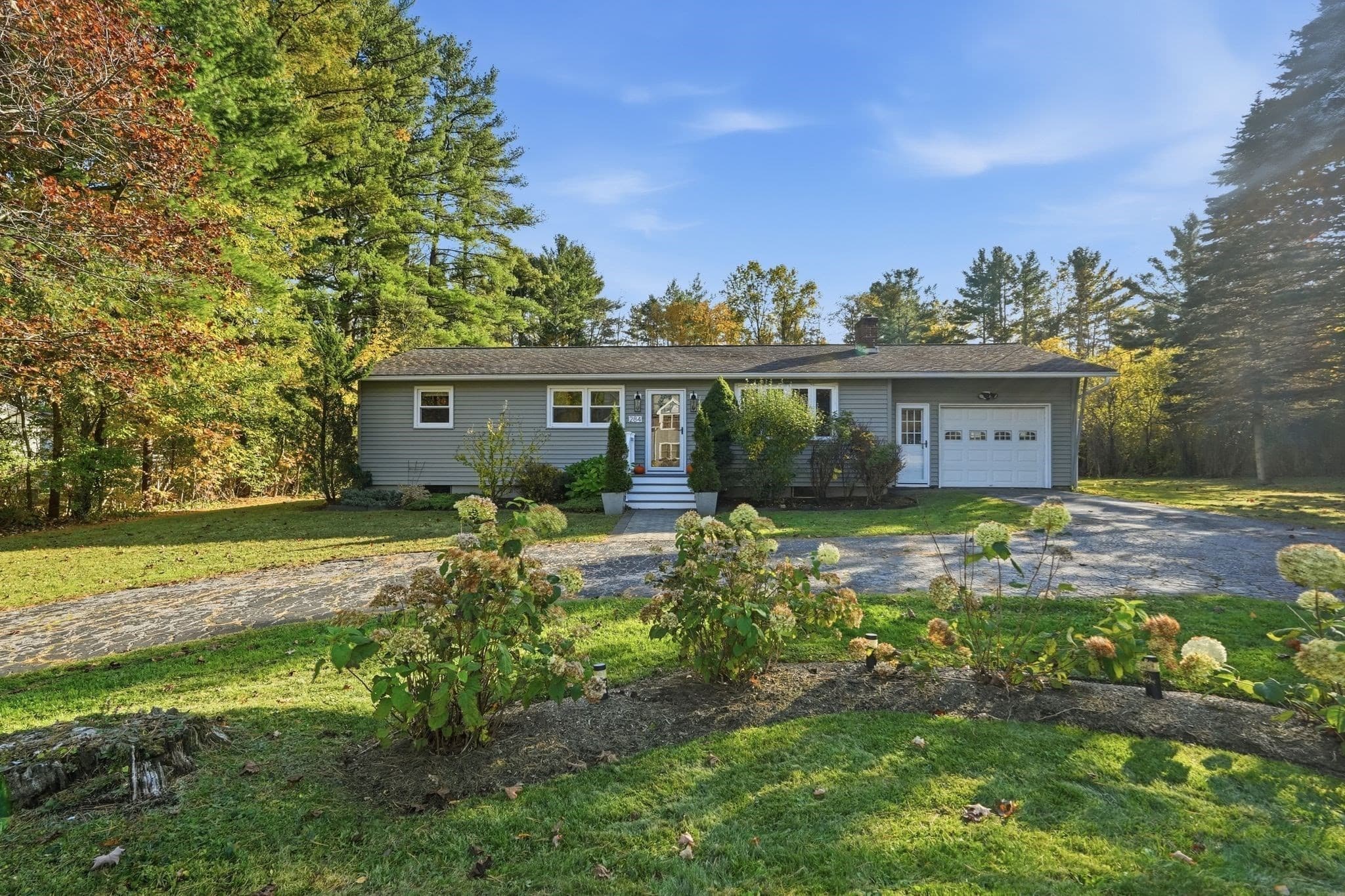 284 Housatonic St, Lenox MA 01240