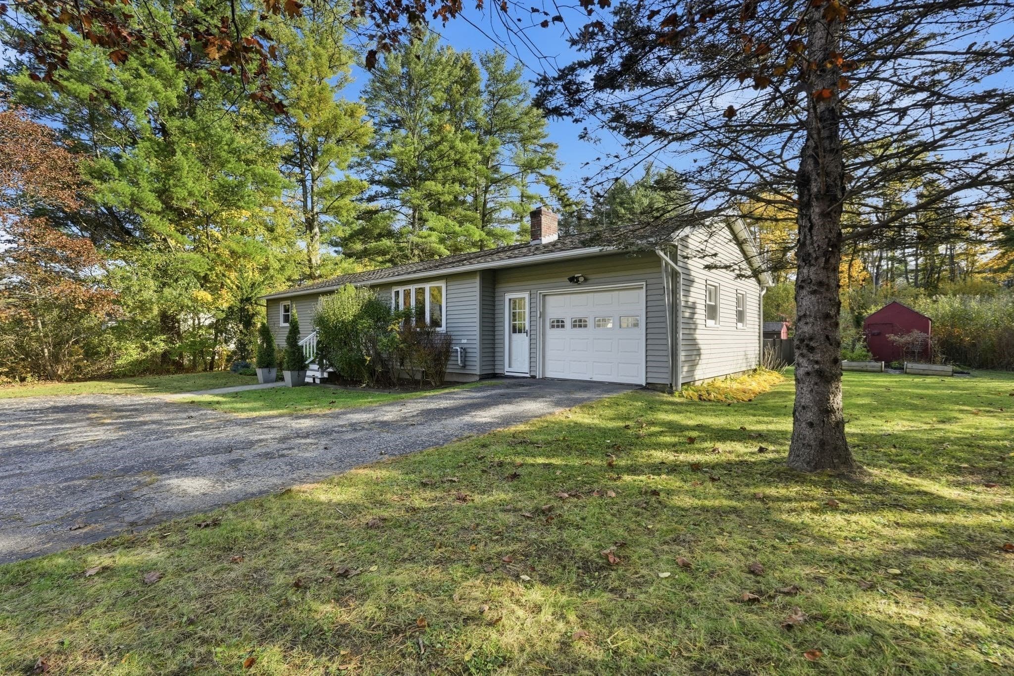 Single Family Residence at 284 Housatonic St, Lenox MA 01240, photo 4 of 42