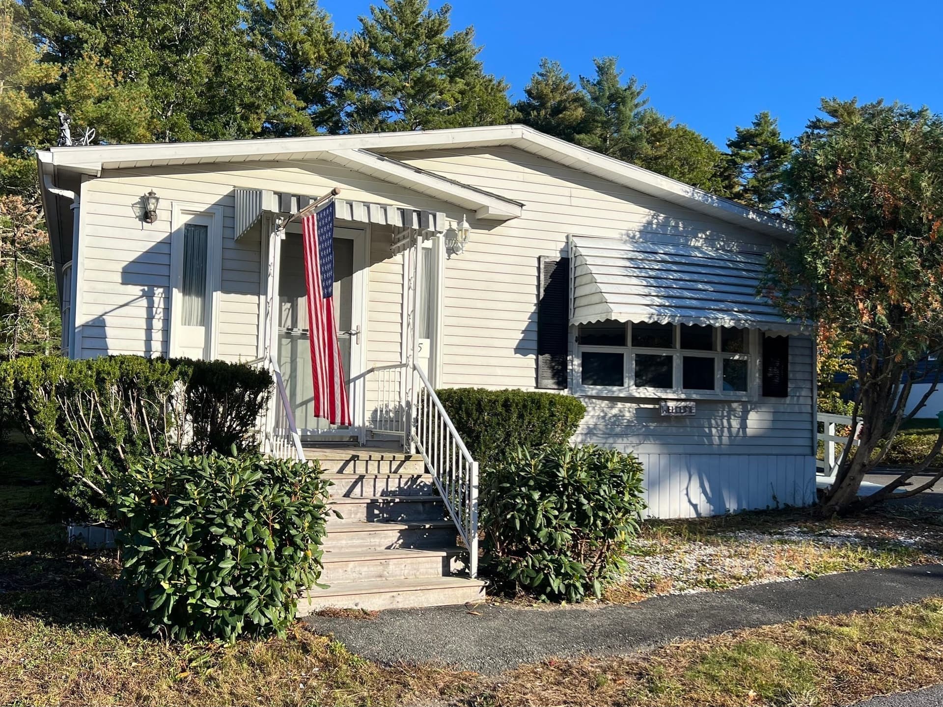 5 Truman, Carver MA 02330