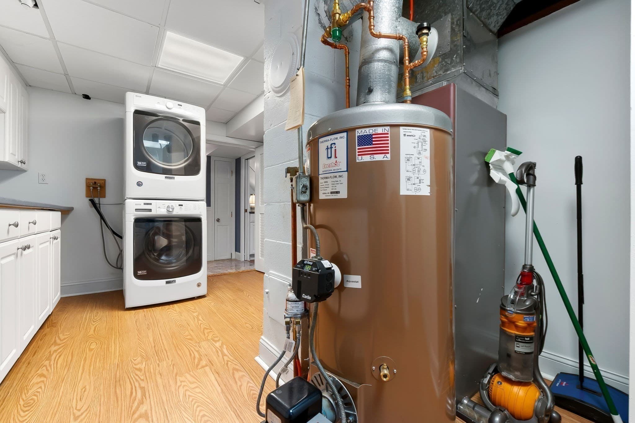 Single Family Residence at 38 Sonning Rd, Beverly MA 01915, photo 13 of 39