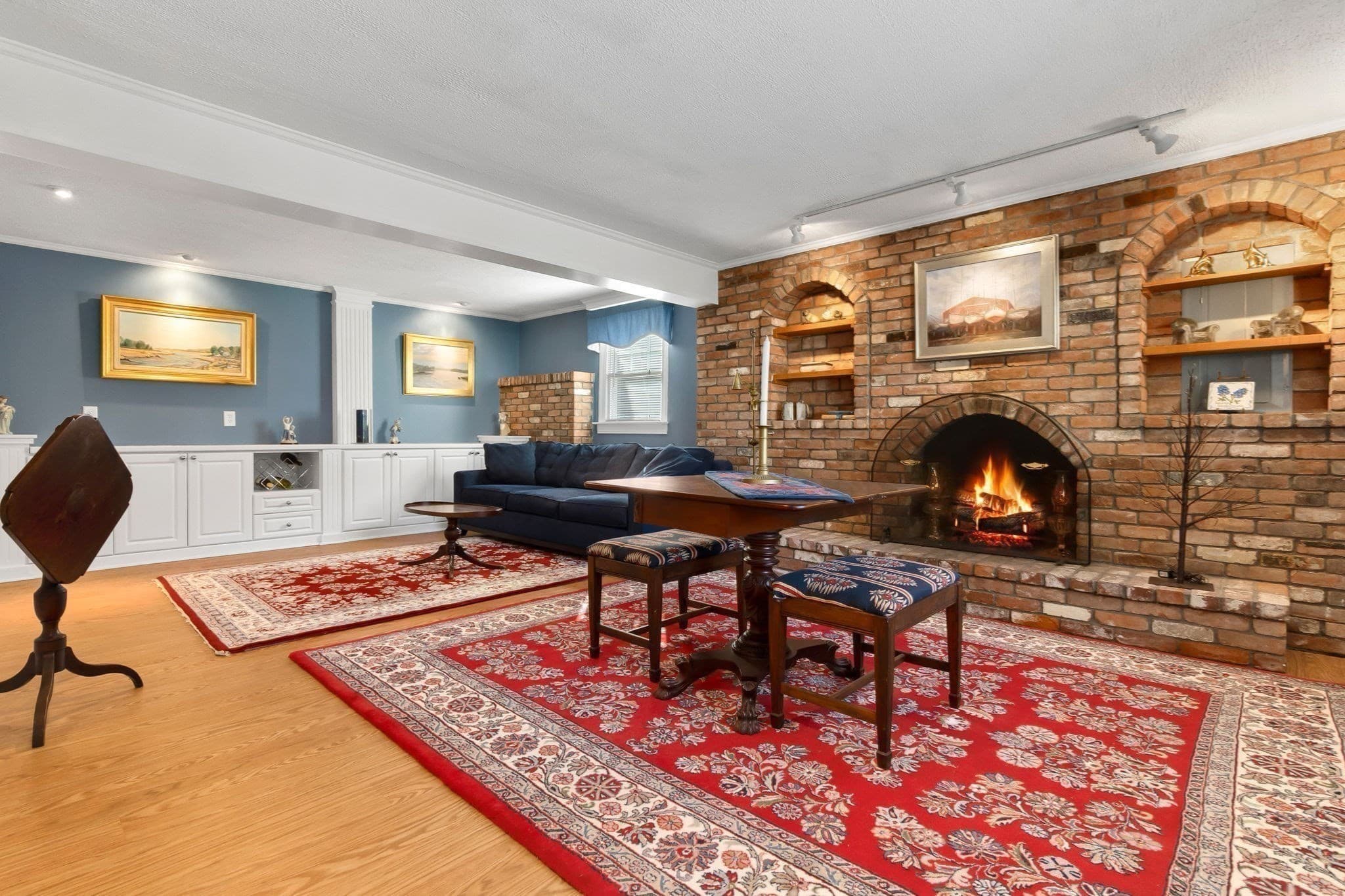 Single Family Residence at 38 Sonning Rd, Beverly MA 01915, photo 7 of 39