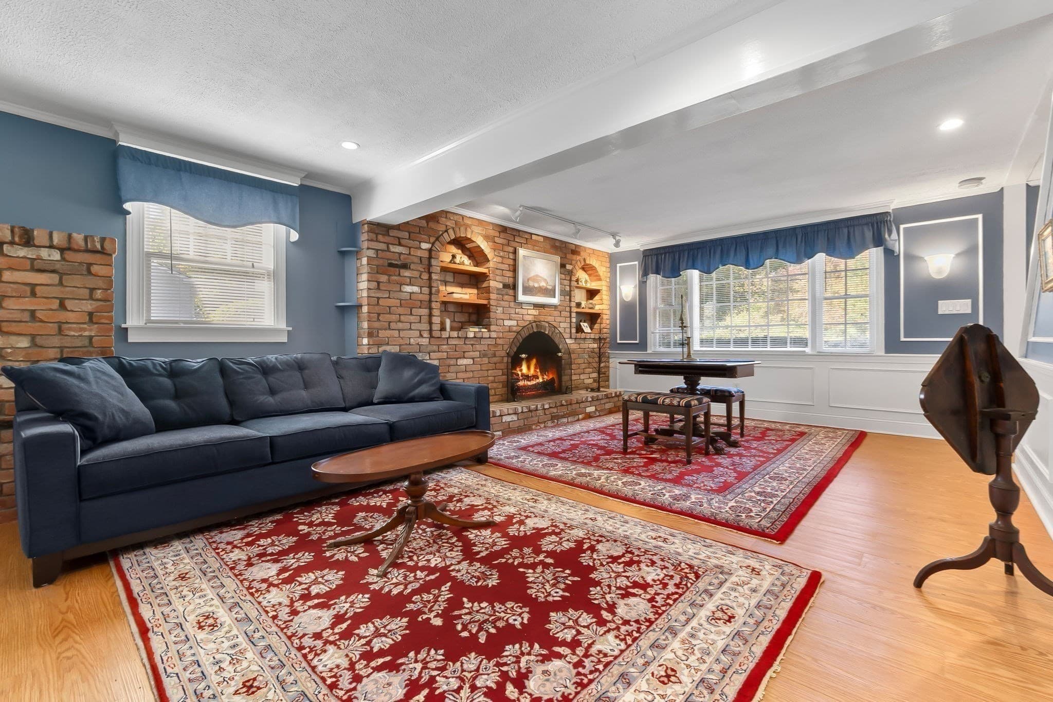 Single Family Residence at 38 Sonning Rd, Beverly MA 01915, photo 9 of 39