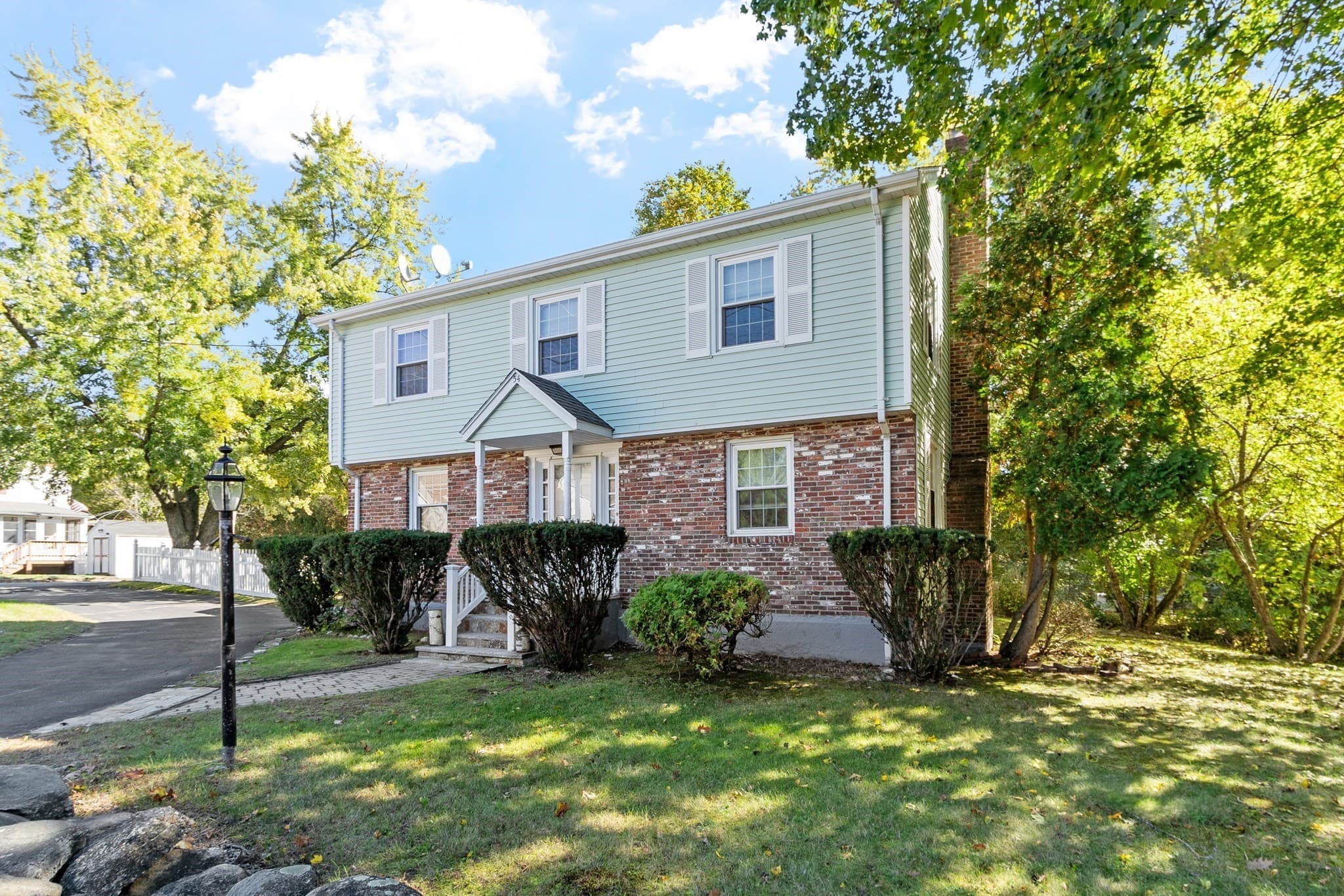 54 River St, Billerica MA 01821