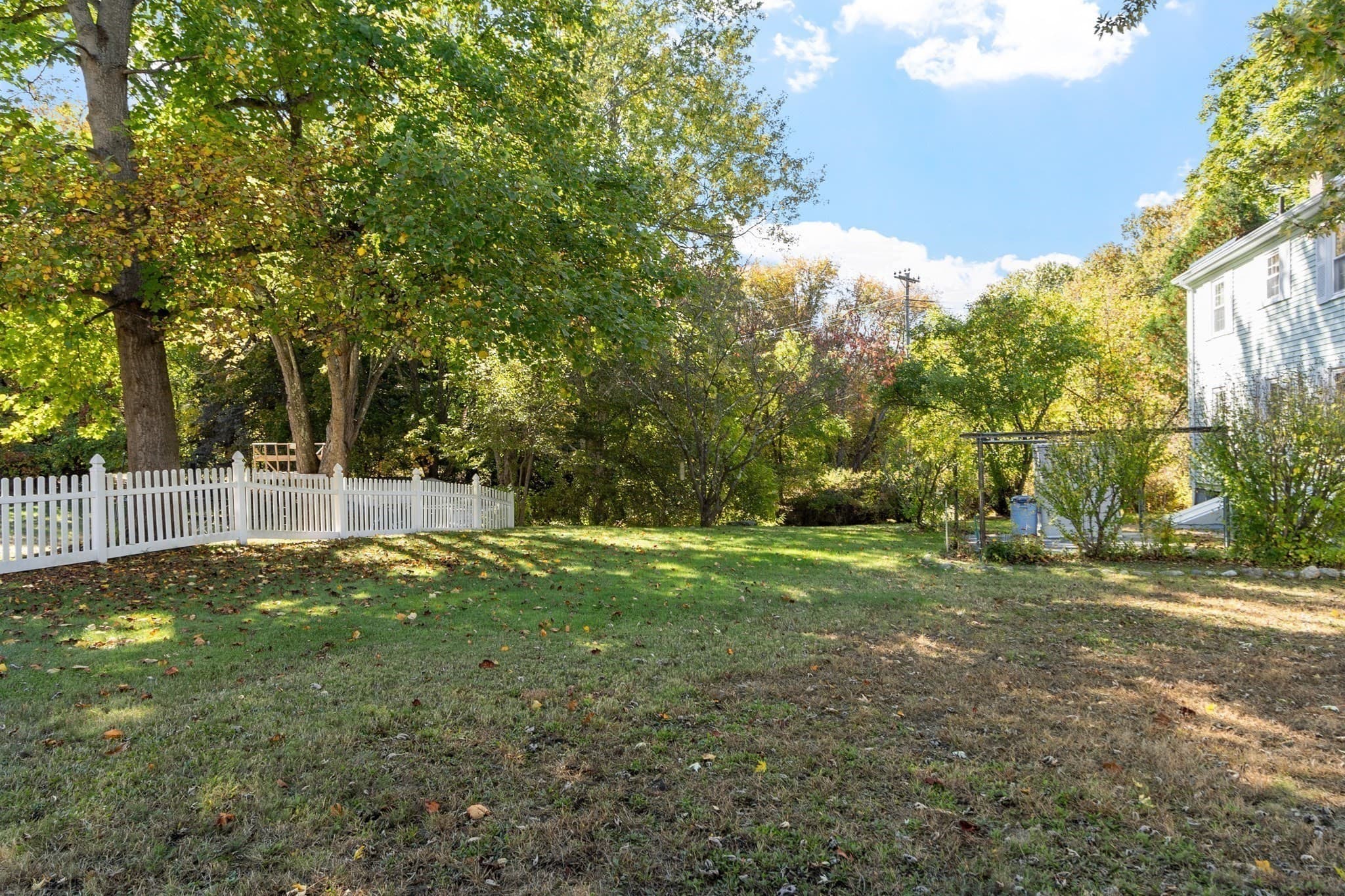 Single Family Residence at 54 River St, Billerica MA 01821, photo 8 of 42