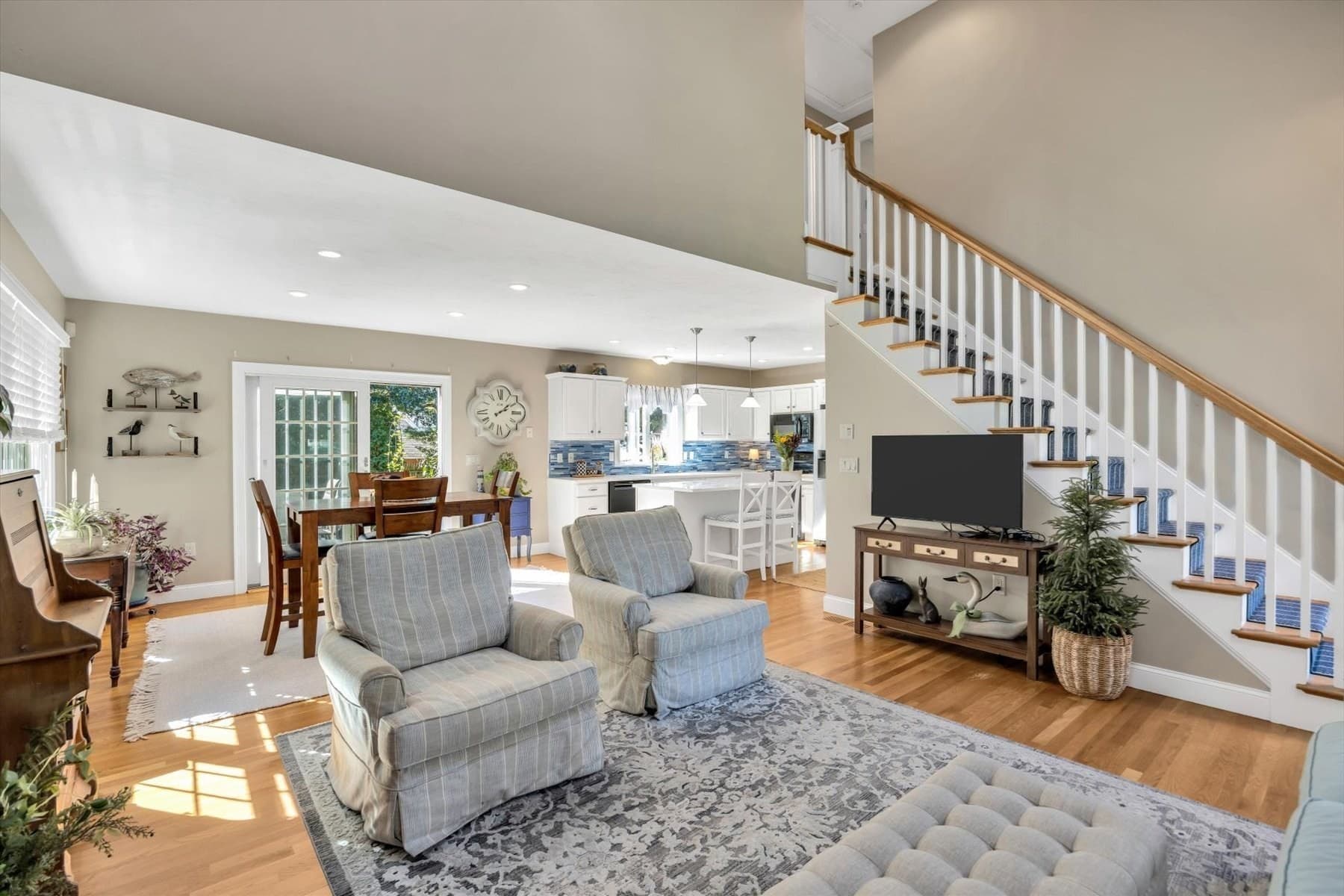 Single Family Residence at 13 Nightingale Dr, Yarmouth MA 02664, photo 10 of 39