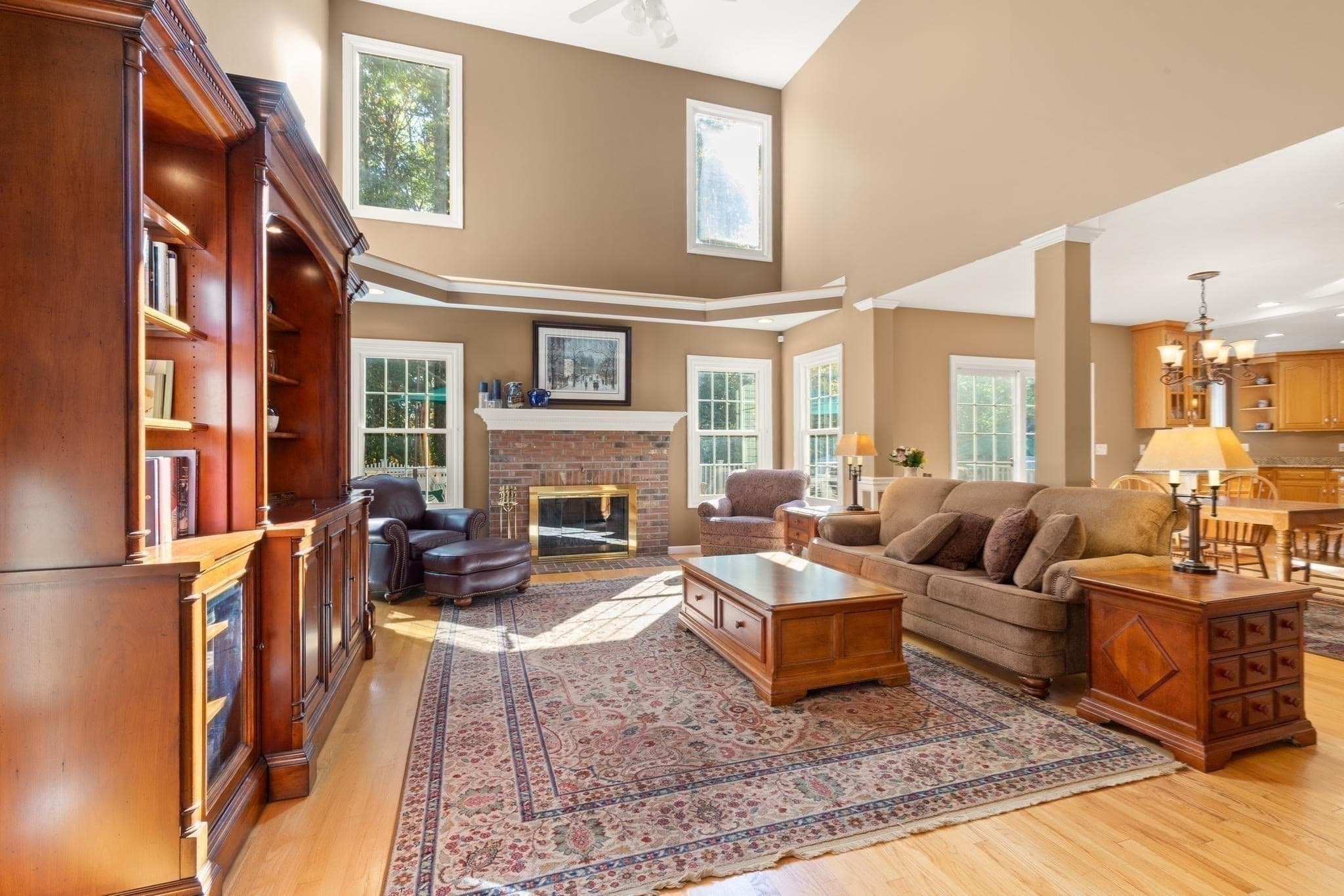 Single Family Residence at 15 Comstock Dr, Wrentham MA 02093, photo 16 of 41