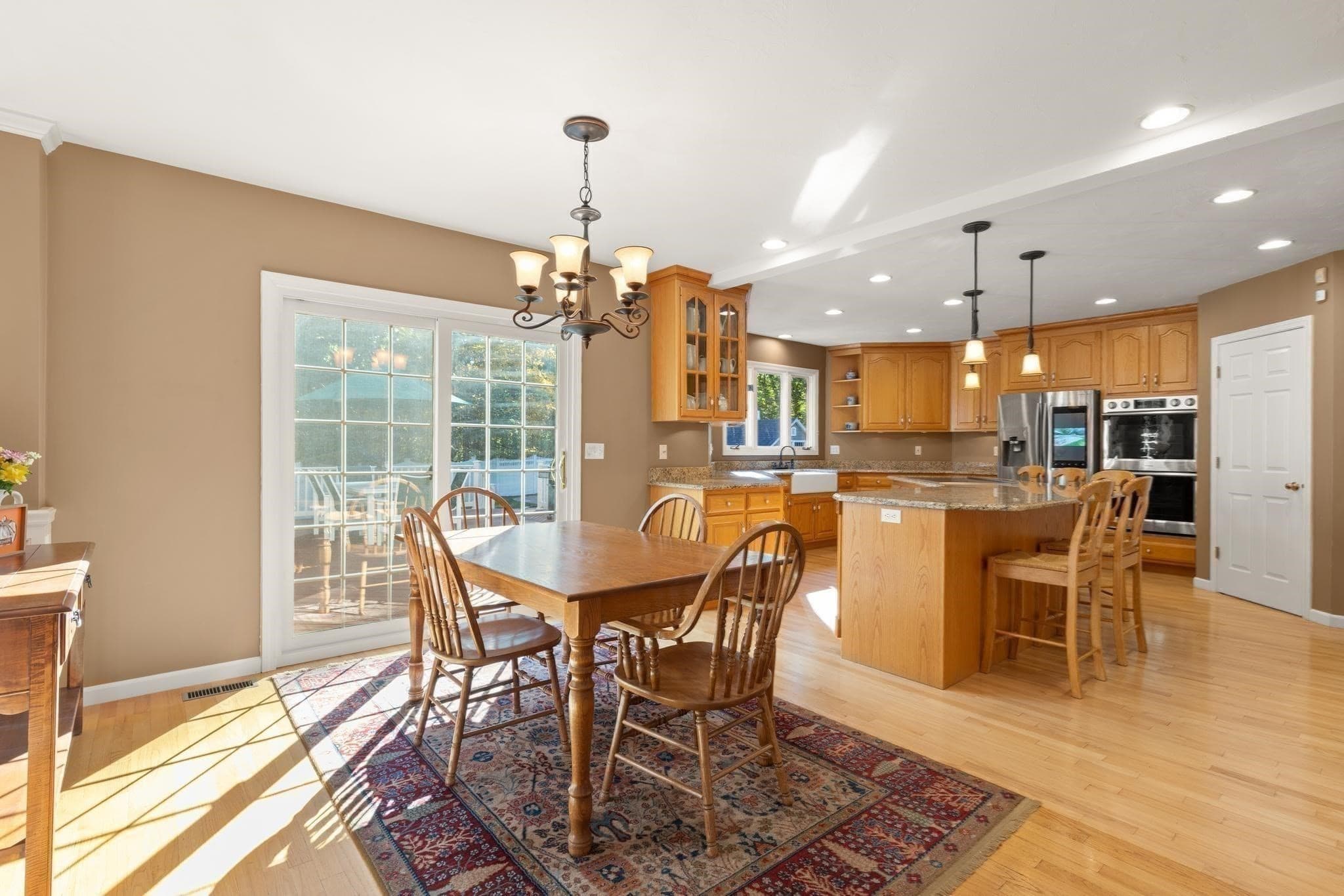 Single Family Residence at 15 Comstock Dr, Wrentham MA 02093, photo 15 of 41