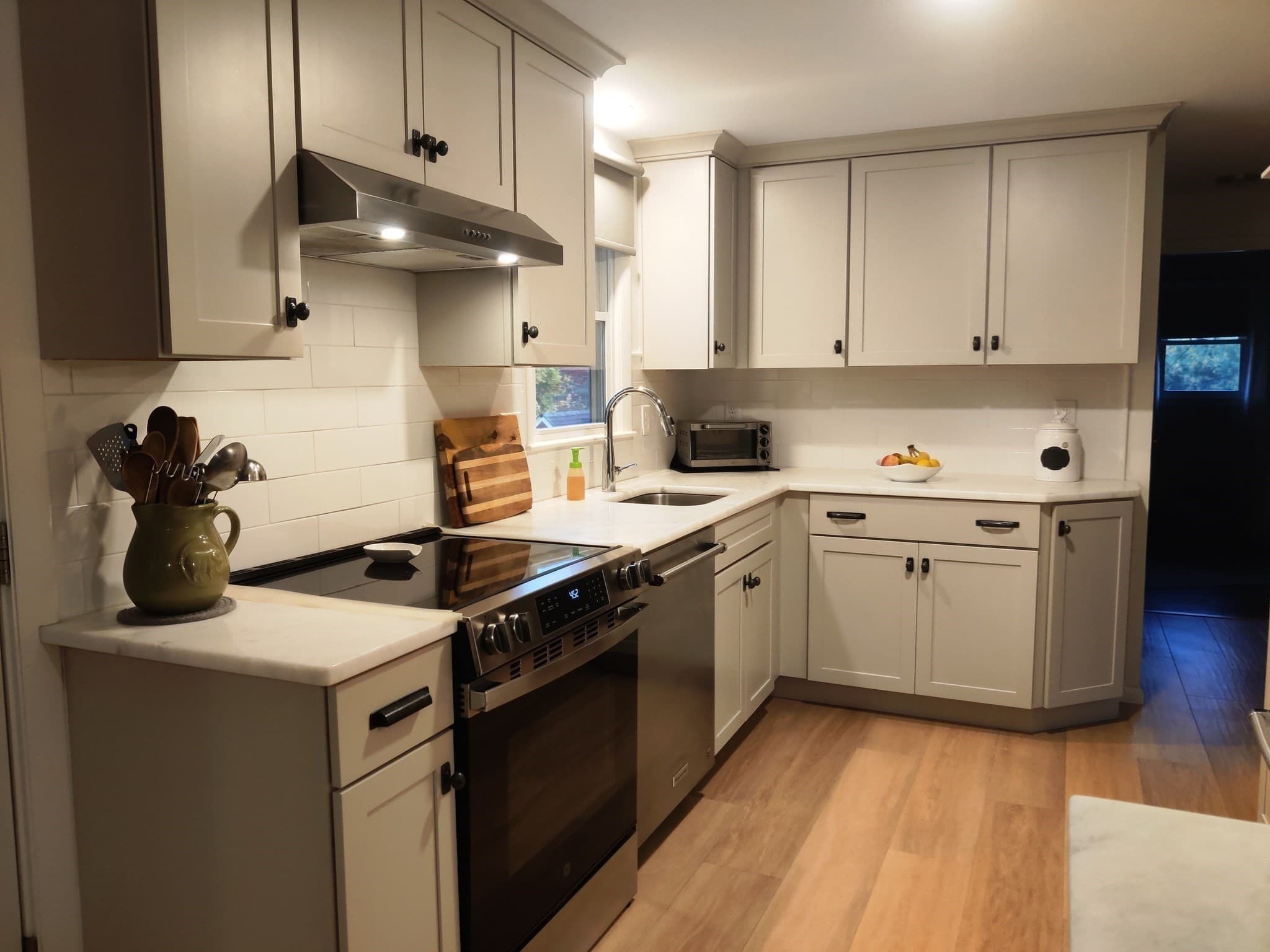 Single Family Residence at 2A South Edlin, Worcester MA 01603, photo 7 of 24