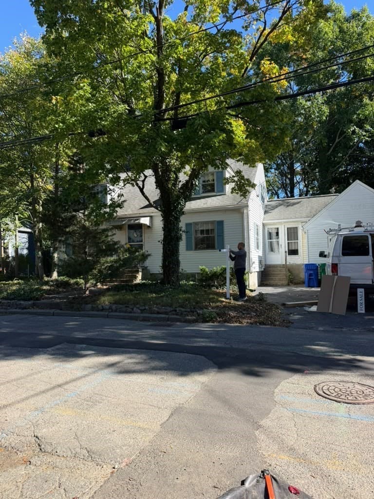 92 Sheridan, Newton MA 02465