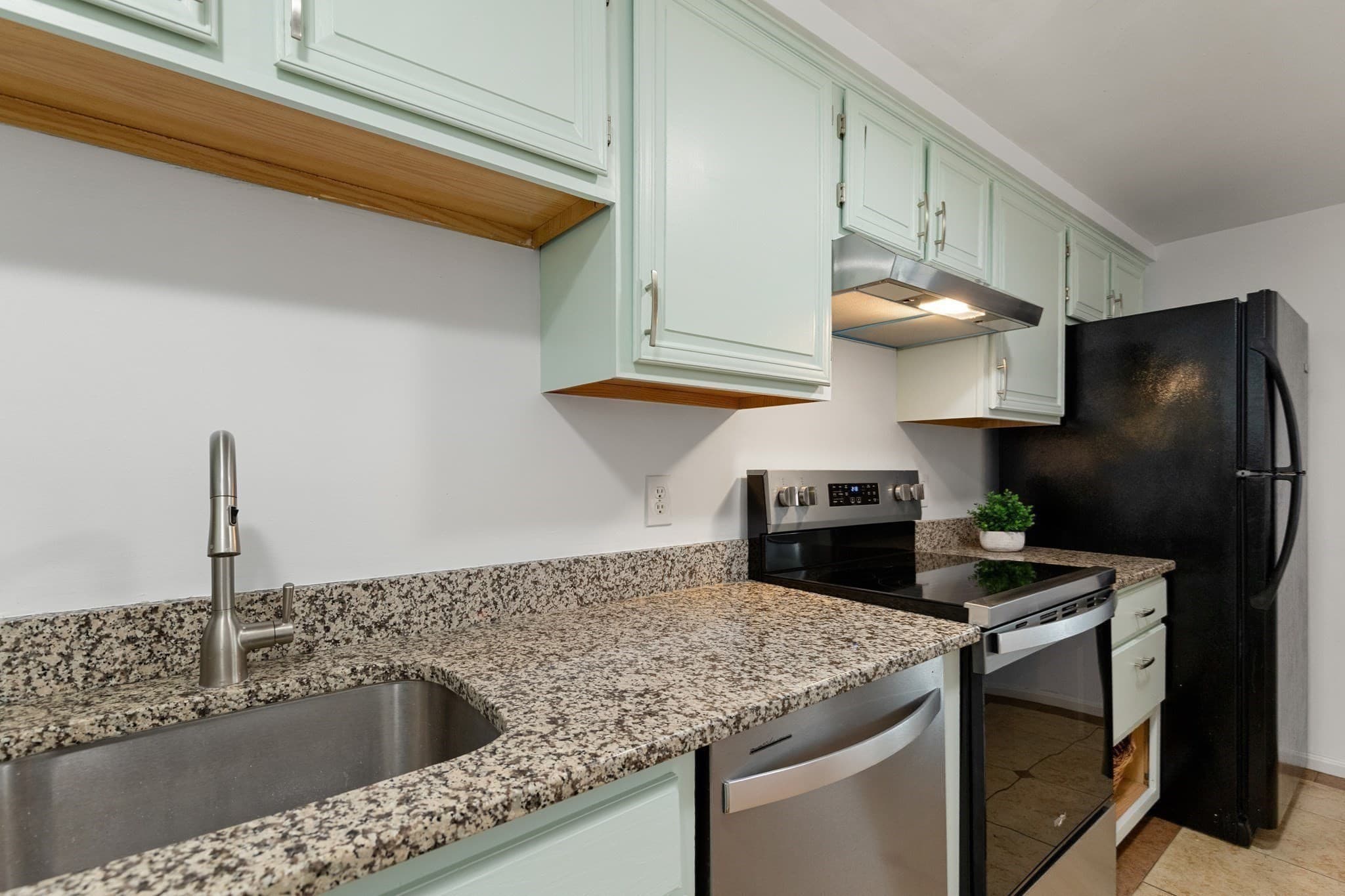Condominium at 200 Market Street # 413, Lowell MA 01852, photo 17 of 34
