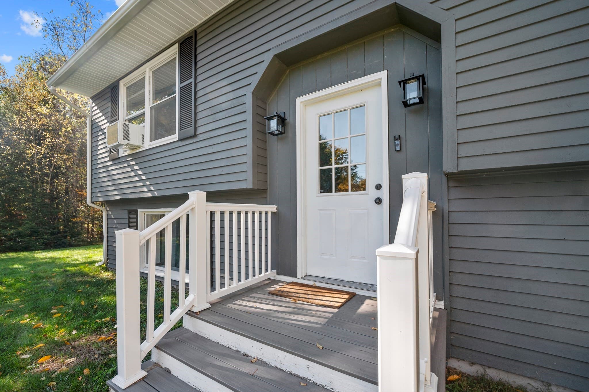 Single Family Residence at 706 Brown St, Winchendon MA 01475, photo 3 of 25