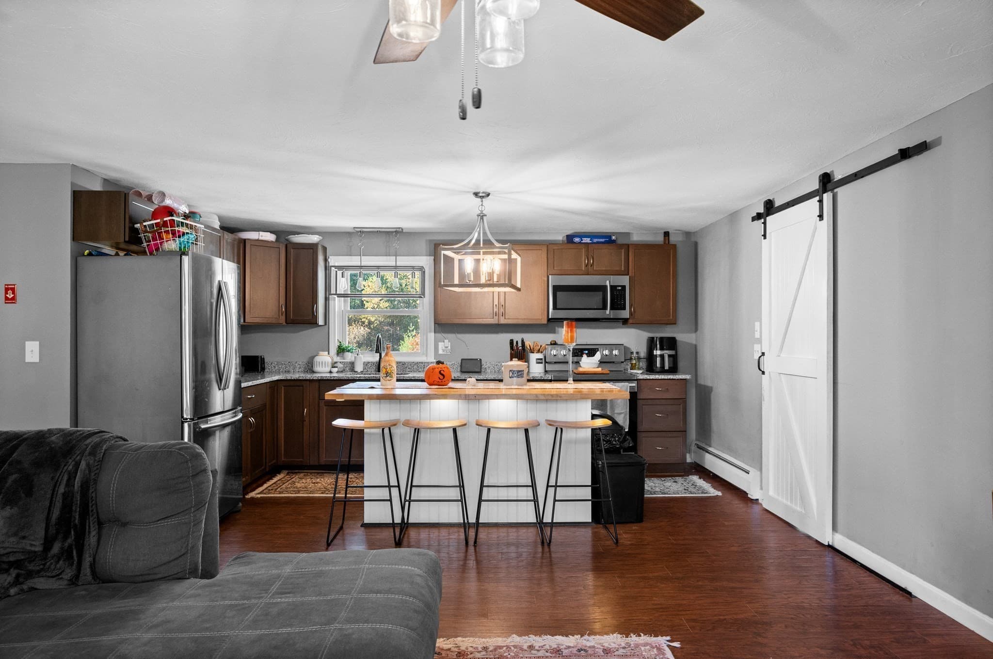 Single Family Residence at 706 Brown St, Winchendon MA 01475, photo 5 of 25