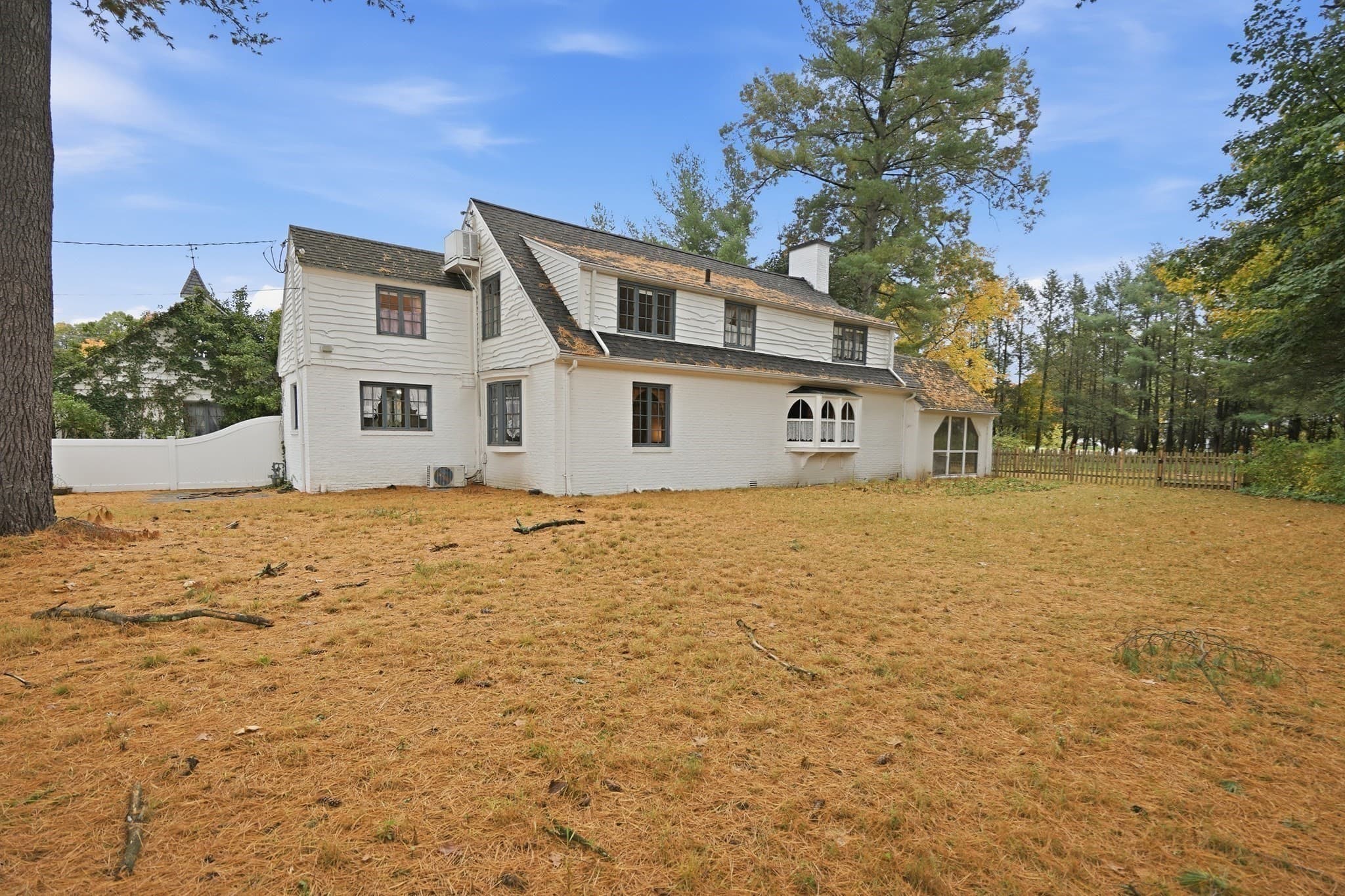 Single Family Residence at 96 Western Ave, Westfield MA 01085, photo 6 of 40