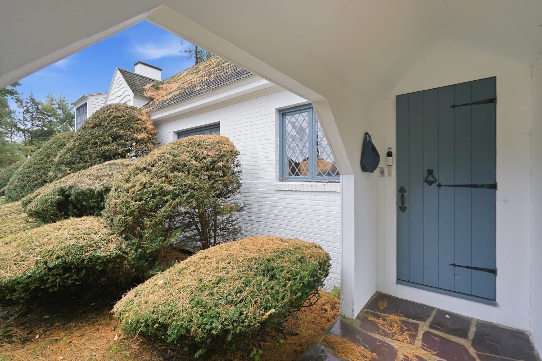 Single Family Residence at 96 Western Ave, Westfield MA 01085, photo 12 of 40