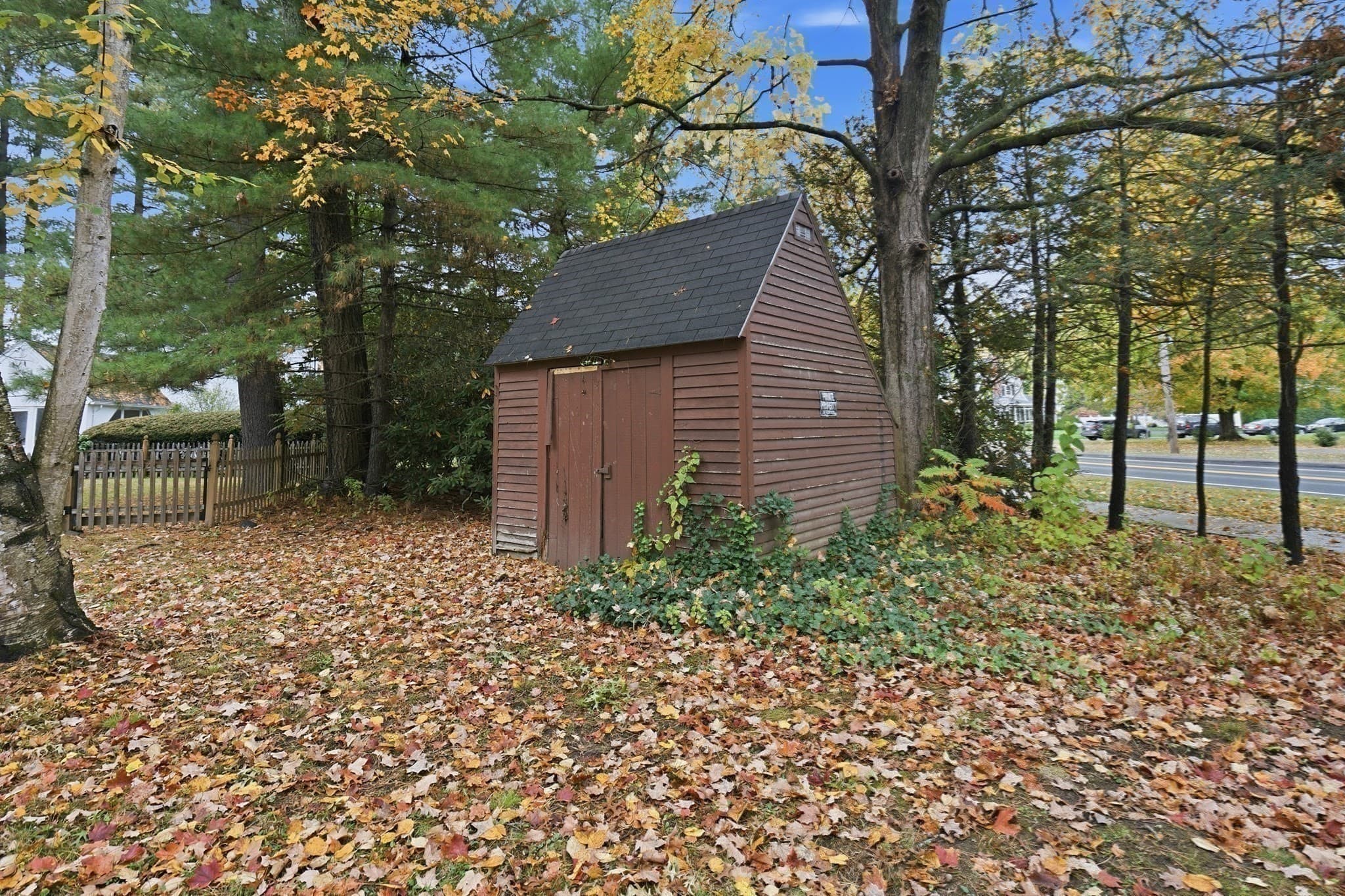 Single Family Residence at 96 Western Ave, Westfield MA 01085, photo 10 of 40
