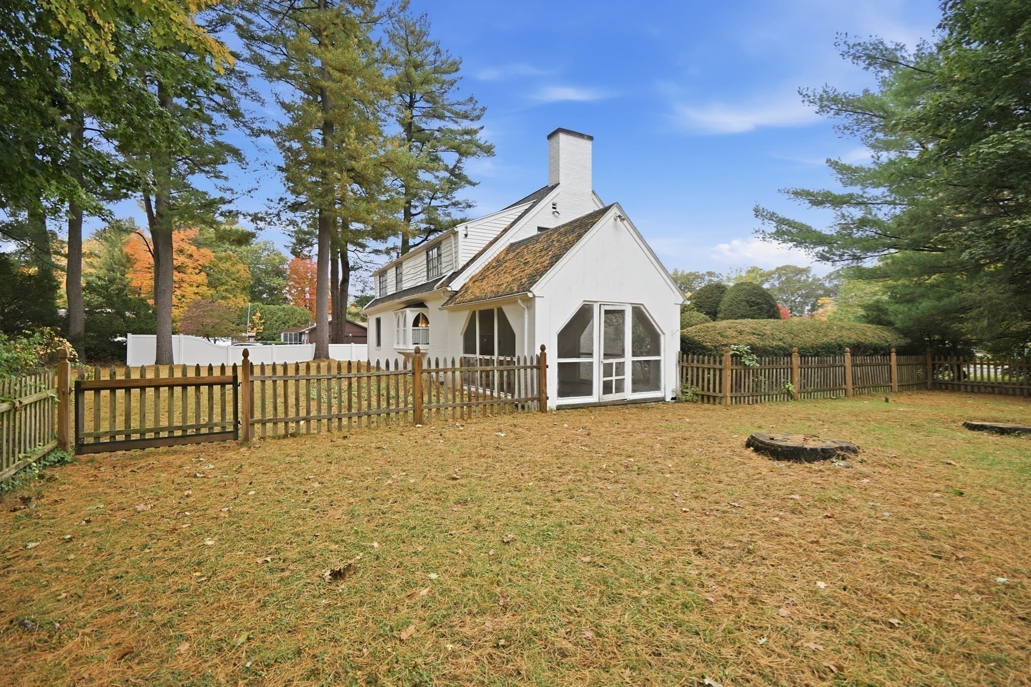 Single Family Residence at 96 Western Ave, Westfield MA 01085, photo 8 of 40