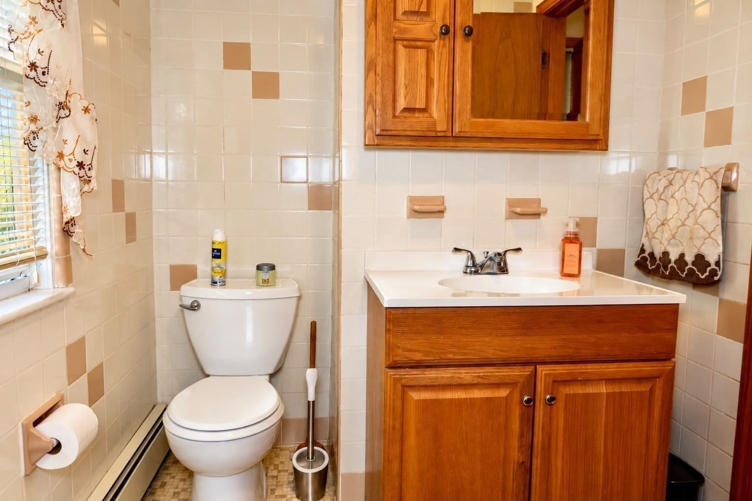 Single Family Residence at 196 Conant Street, Revere MA 02151, photo 15 of 26