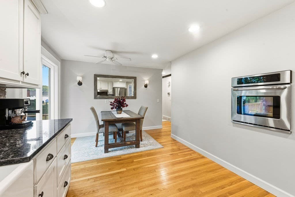 Single Family Residence at 392 Mansfield Rd, North Attleboro MA 02760, photo 23 of 39