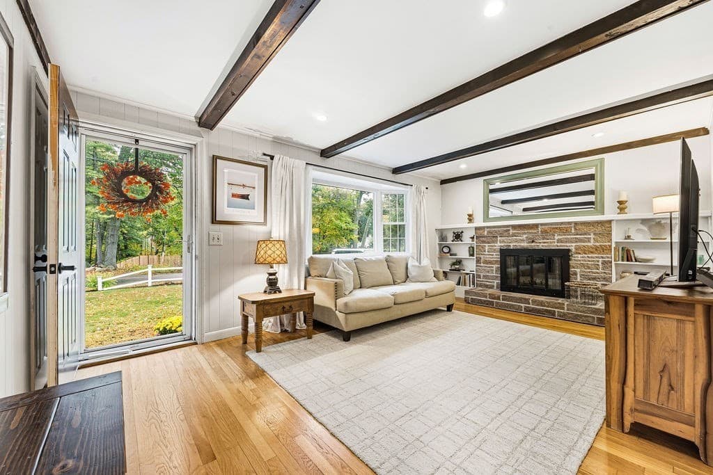 Single Family Residence at 392 Mansfield Rd, North Attleboro MA 02760, photo 2 of 39