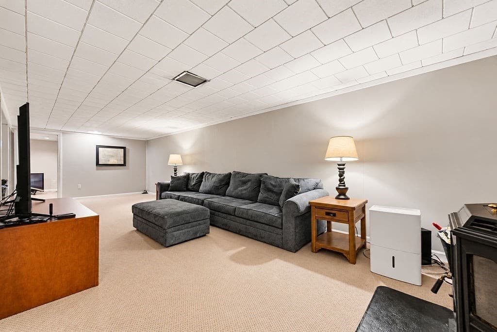 Single Family Residence at 392 Mansfield Rd, North Attleboro MA 02760, photo 32 of 39