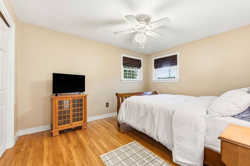 Single Family Residence at 392 Mansfield Rd, North Attleboro MA 02760, photo 28 of 39