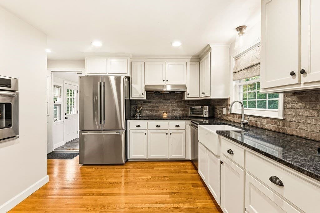 Single Family Residence at 392 Mansfield Rd, North Attleboro MA 02760, photo 19 of 39