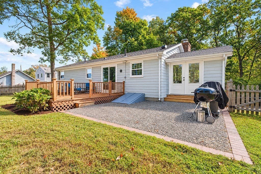 Single Family Residence at 392 Mansfield Rd, North Attleboro MA 02760, photo 35 of 39