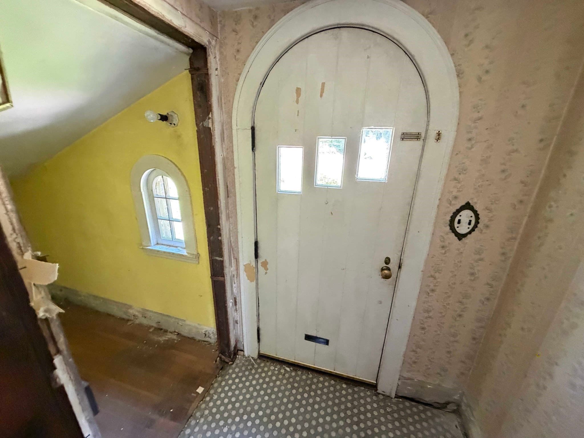 Single Family Residence at 45 Longview Rd, Reading MA 01867, photo 23 of 42