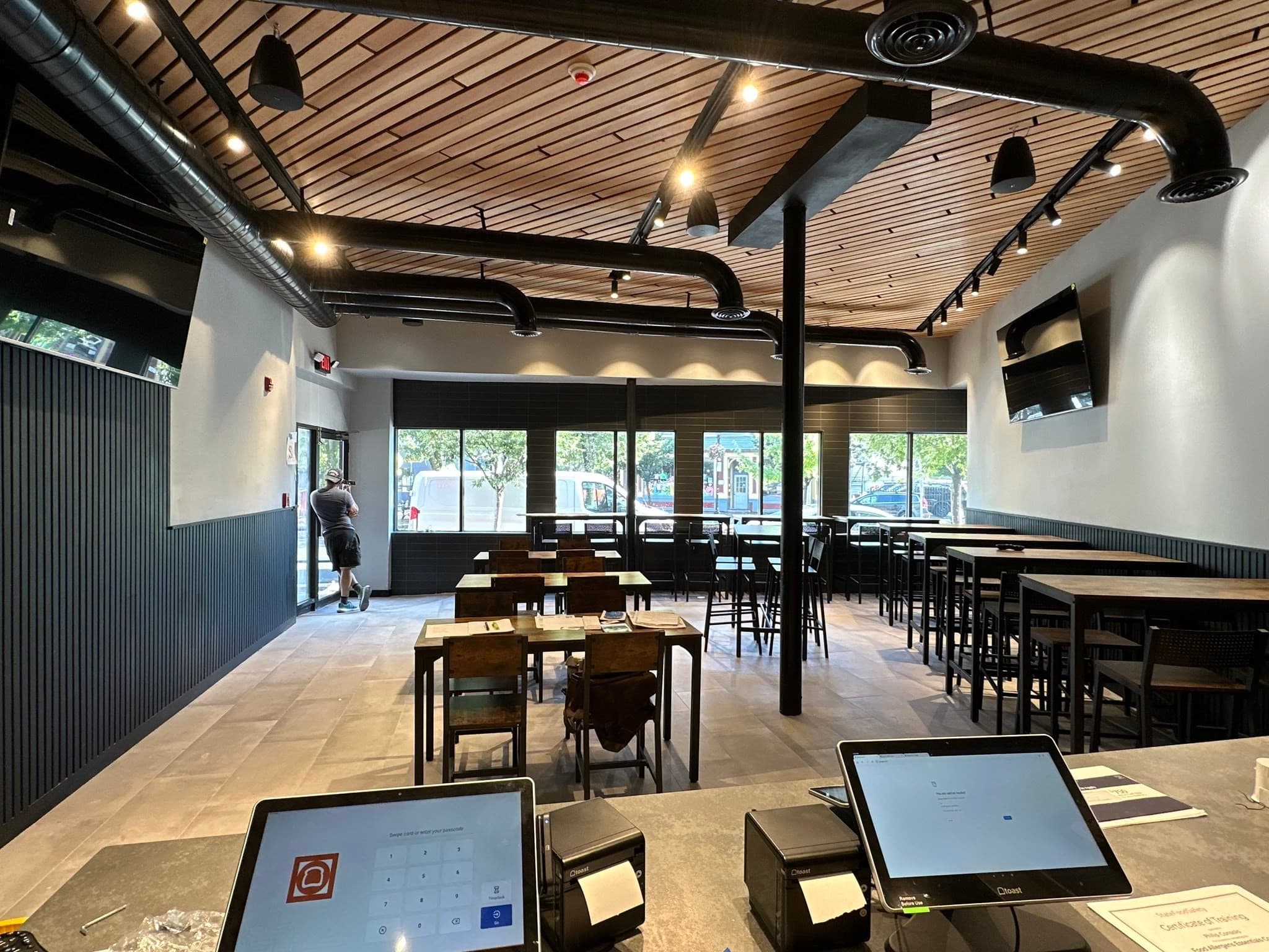 Business Opportunity at 77 Bow Street, Somerville MA 02143, photo 2 of 5