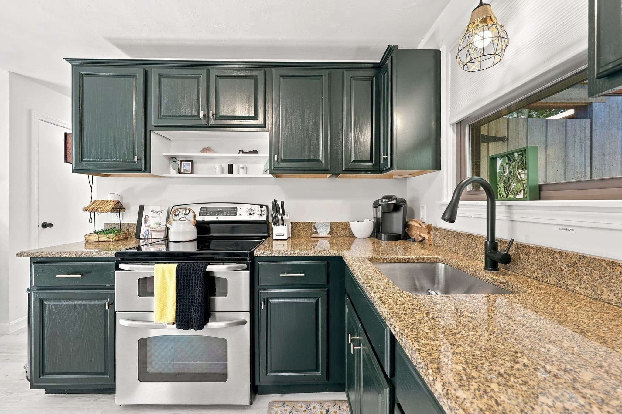 Single Family Residence at 12 Avalon Dr, Falmouth MA 02536, photo 13 of 39