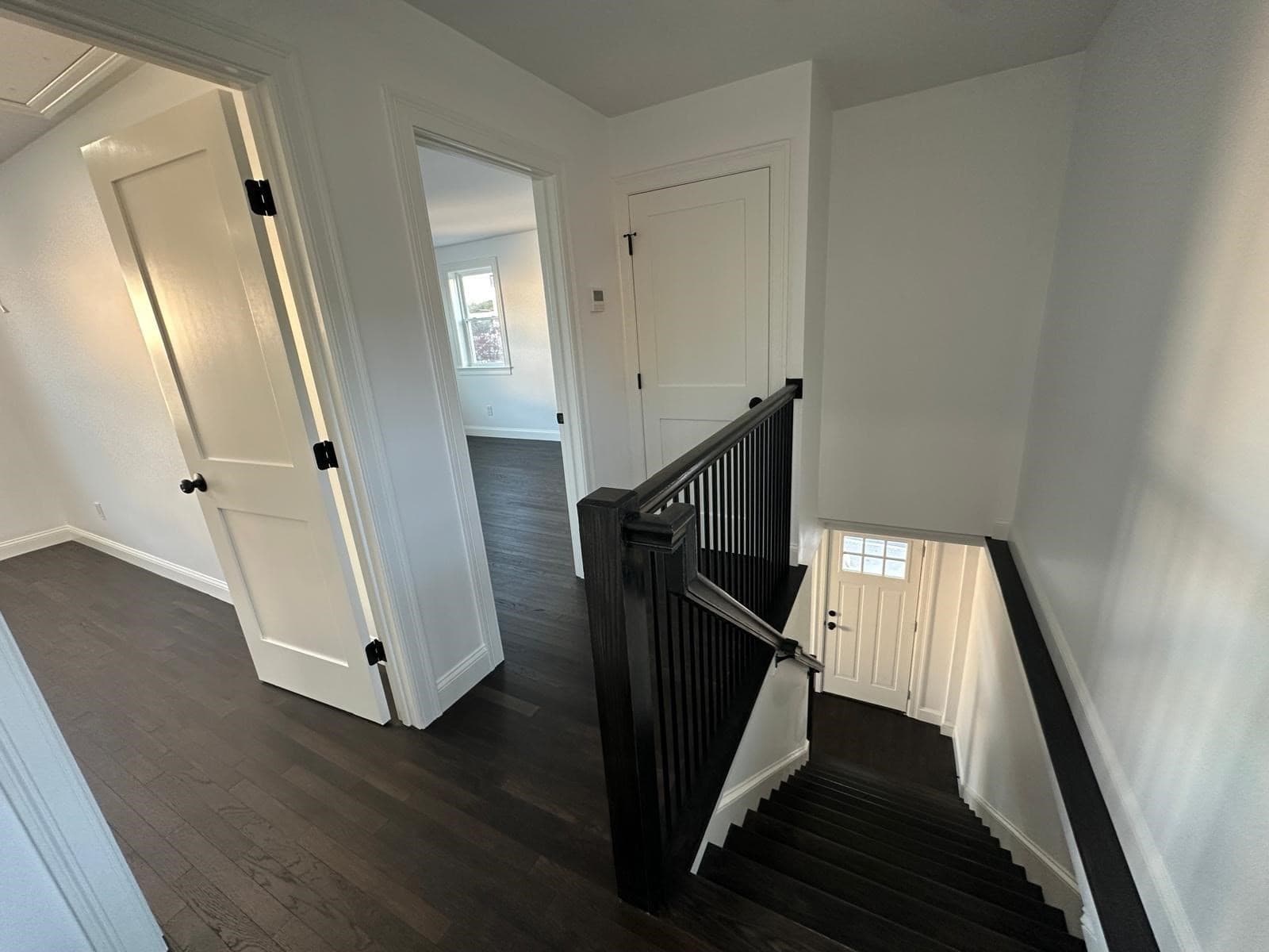 Single Family Residence at 8 Thompson Rd, Webster MA 01570, photo 26 of 42