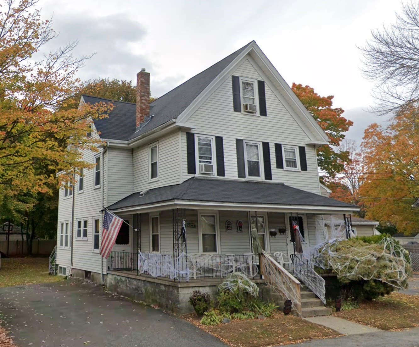 210 Grant St, Framingham MA 01702