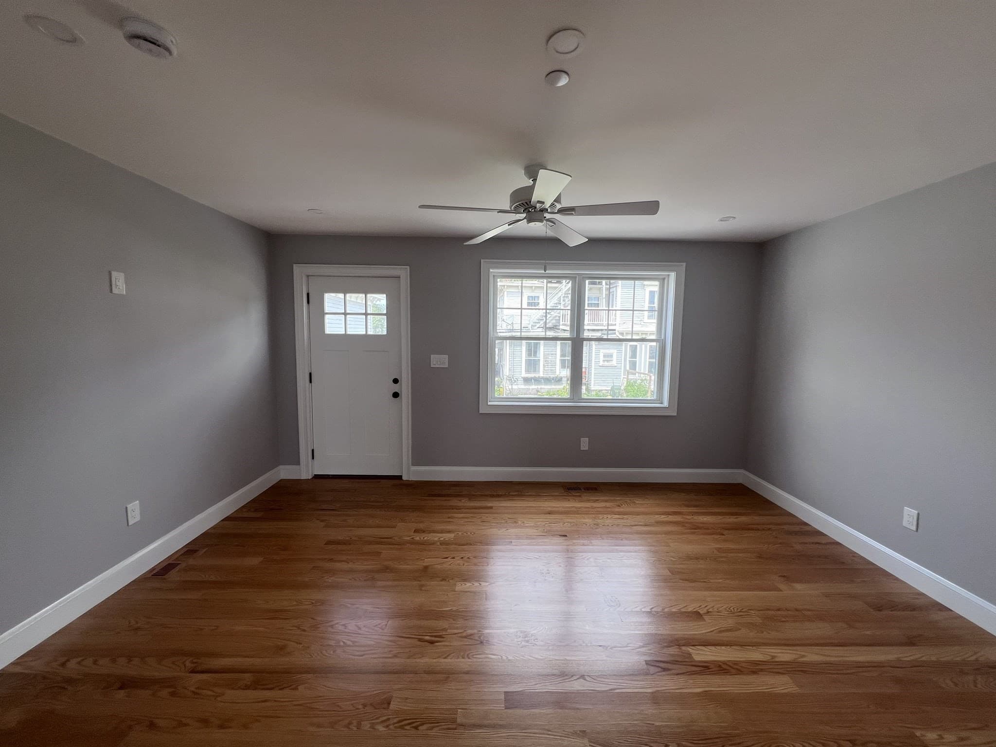 Condominium at 1 Richmond Park # 1, Woburn MA 01801, photo 5 of 20