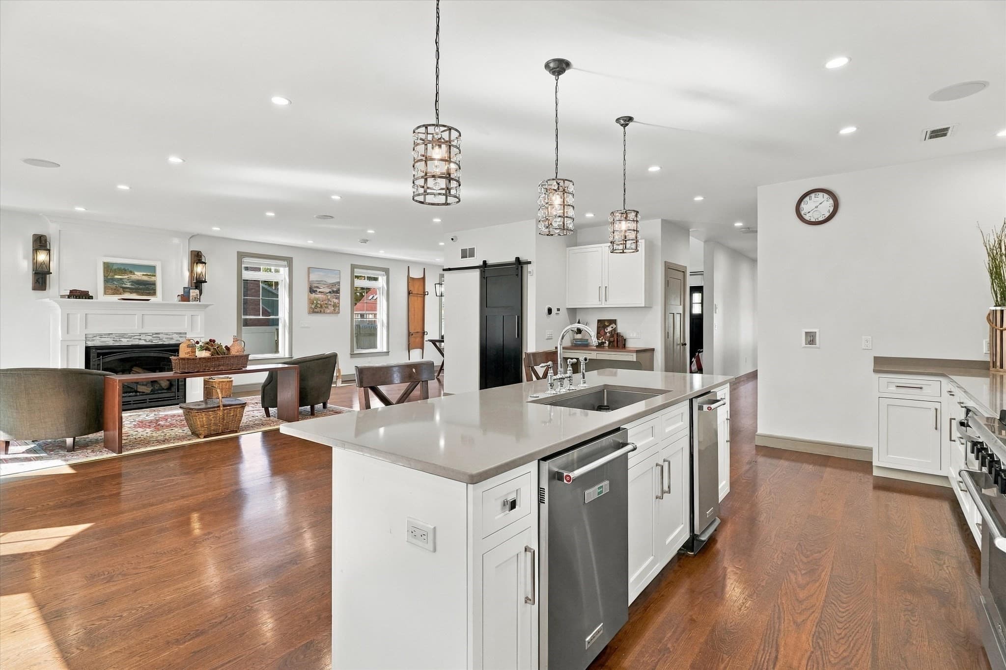 Single Family Residence at 16 Sheridan St, Billerica MA 01821, photo 15 of 42