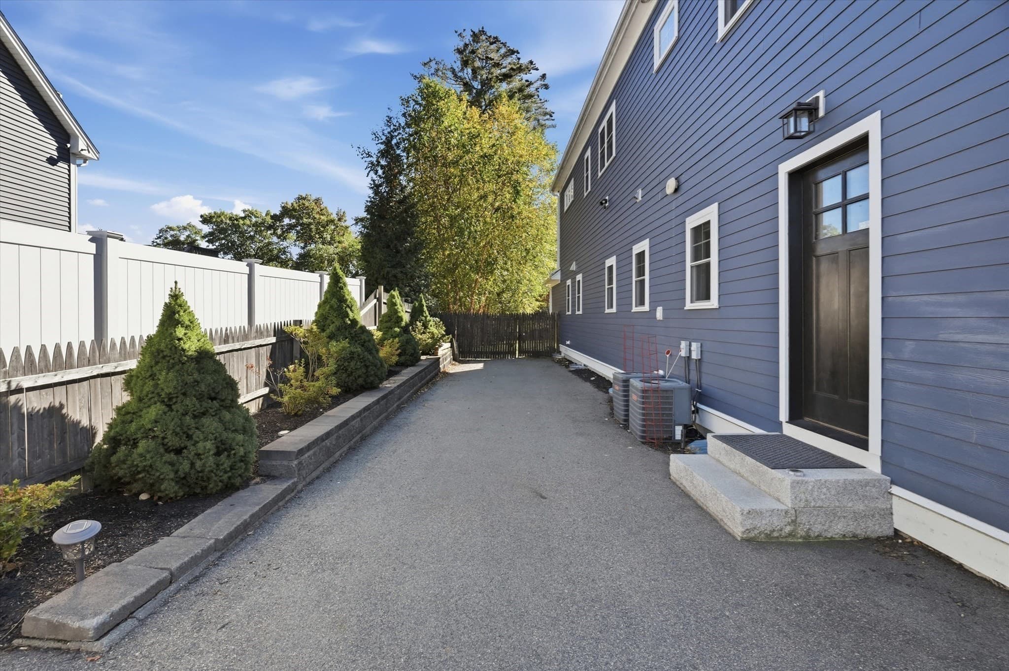 Single Family Residence at 16 Sheridan St, Billerica MA 01821, photo 39 of 42