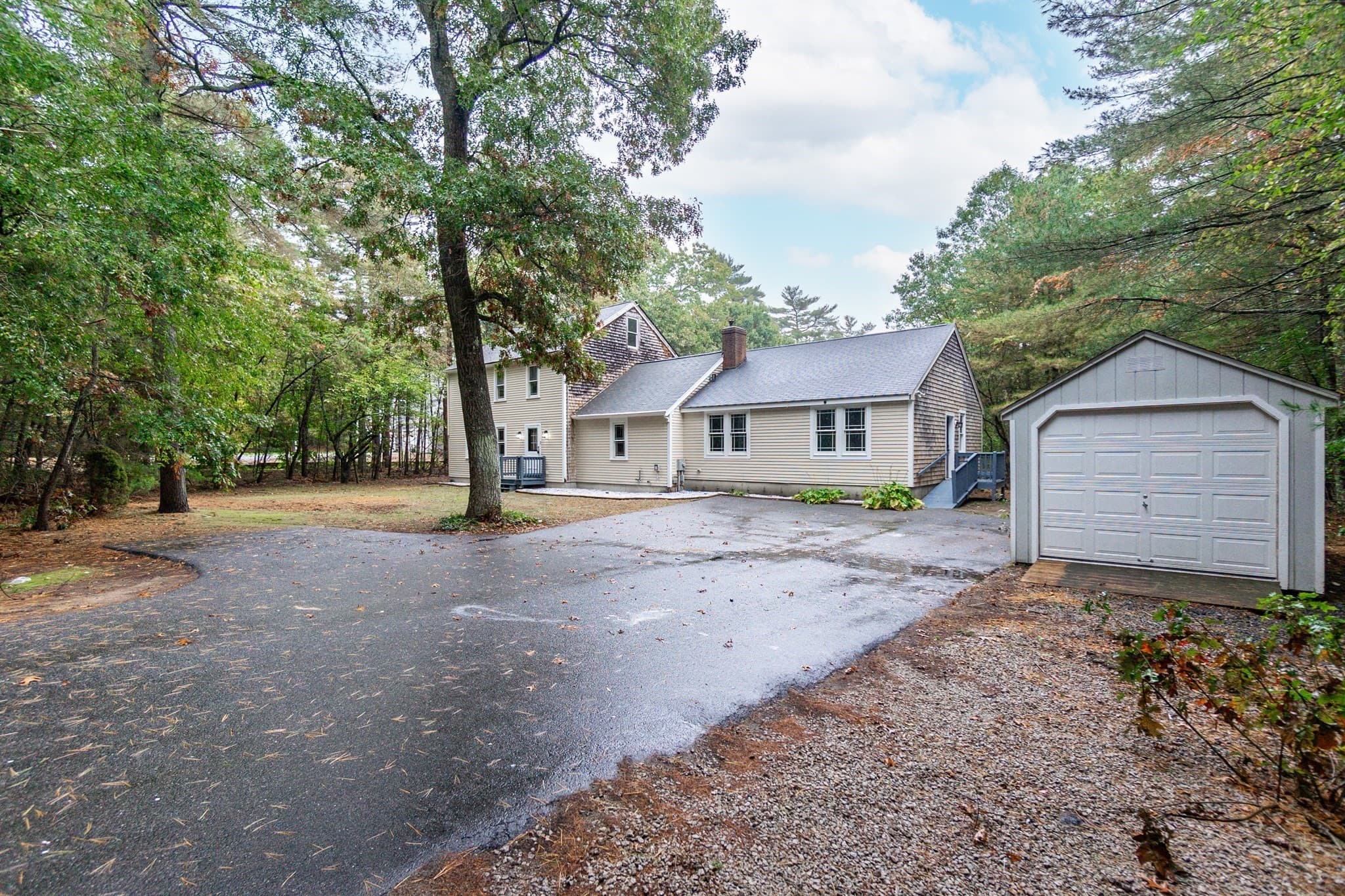 Single Family Residence at 9 Russell Holmes Way, Carver MA 02330, photo 2 of 39