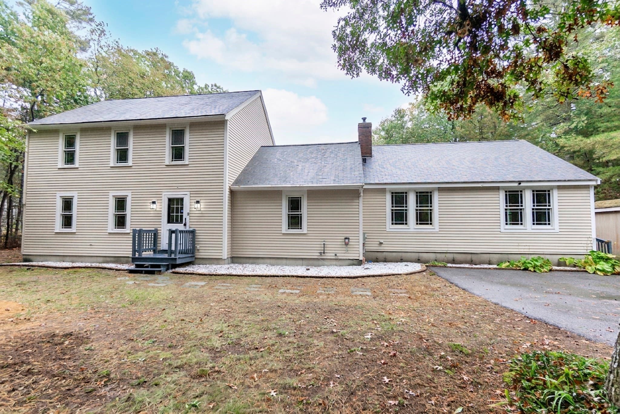 Single Family Residence at 9 Russell Holmes Way, Carver MA 02330, photo 3 of 39