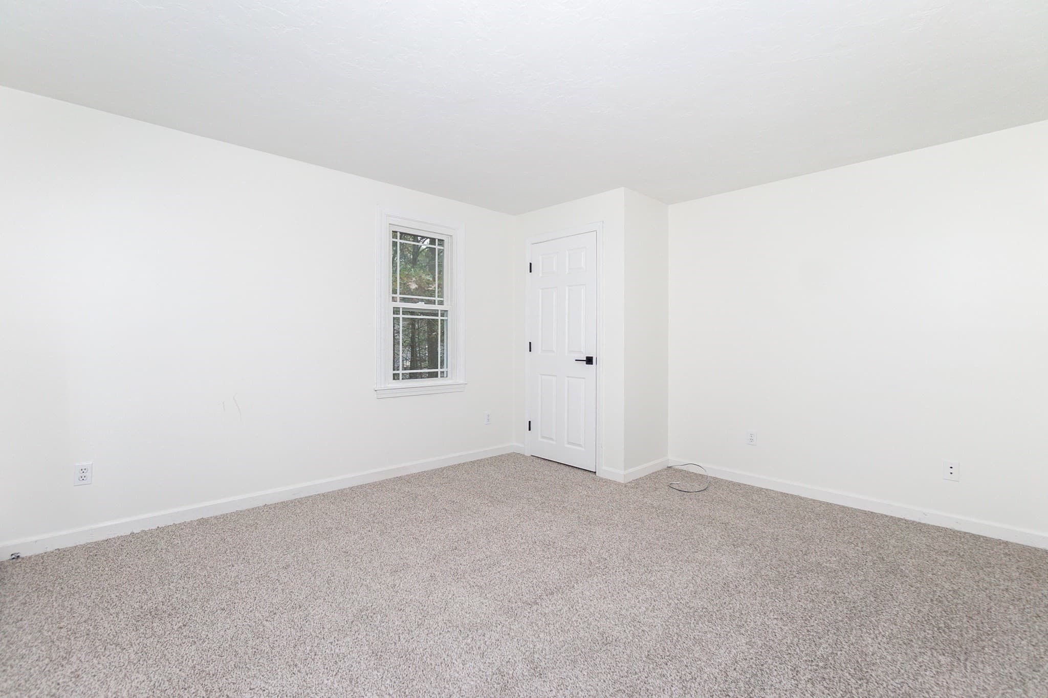 Single Family Residence at 9 Russell Holmes Way, Carver MA 02330, photo 30 of 39