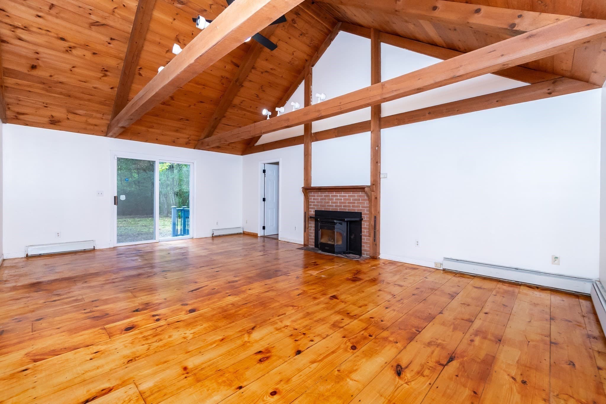 Single Family Residence at 9 Russell Holmes Way, Carver MA 02330, photo 18 of 39