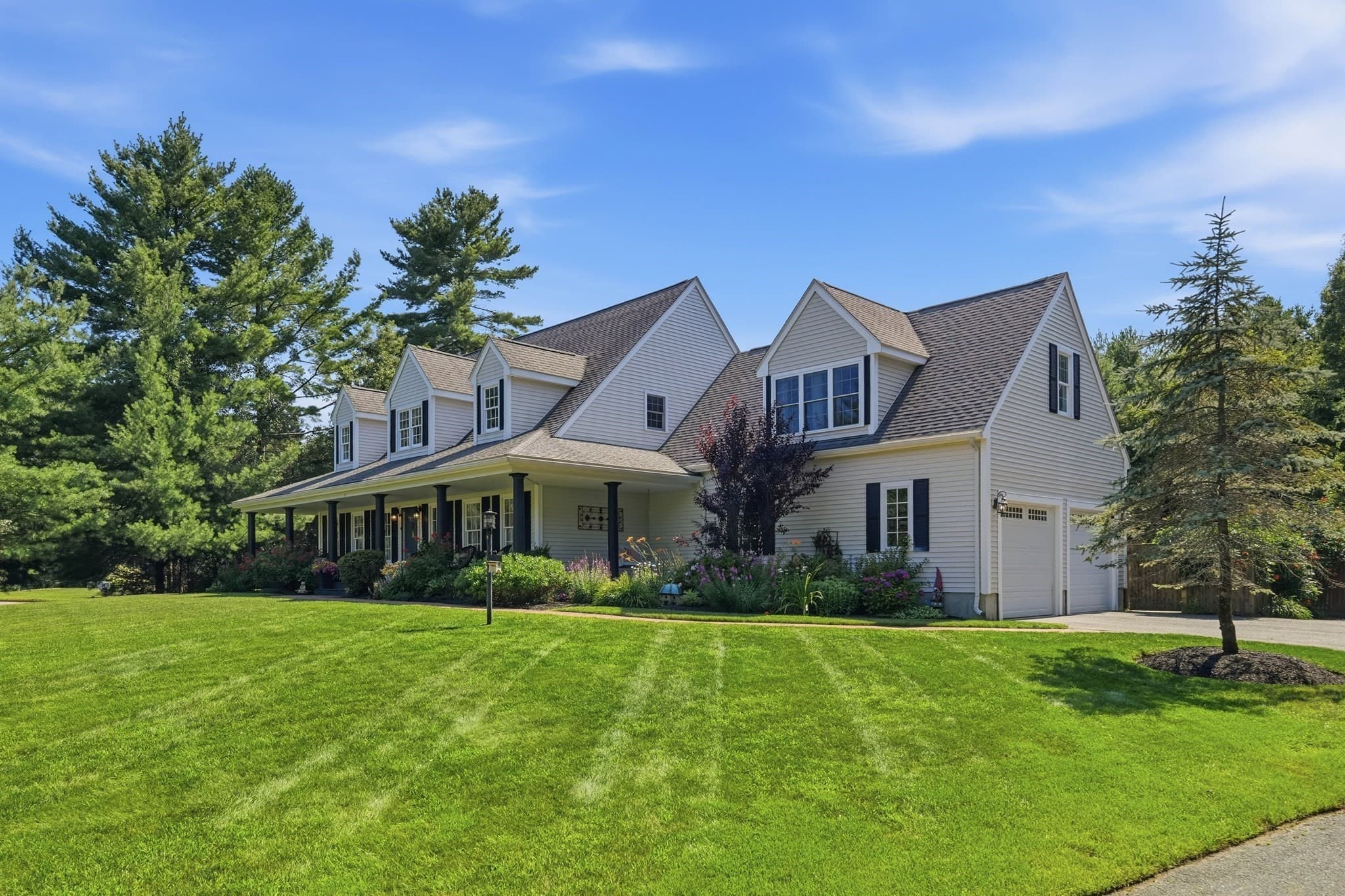 11 Fellowship Cir, Wareham MA 02571