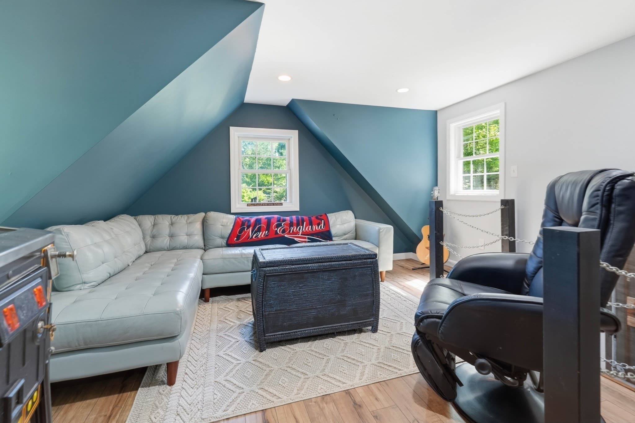Residential at 9 Fellowship Cir, Wareham MA 02571, photo 7 of 11