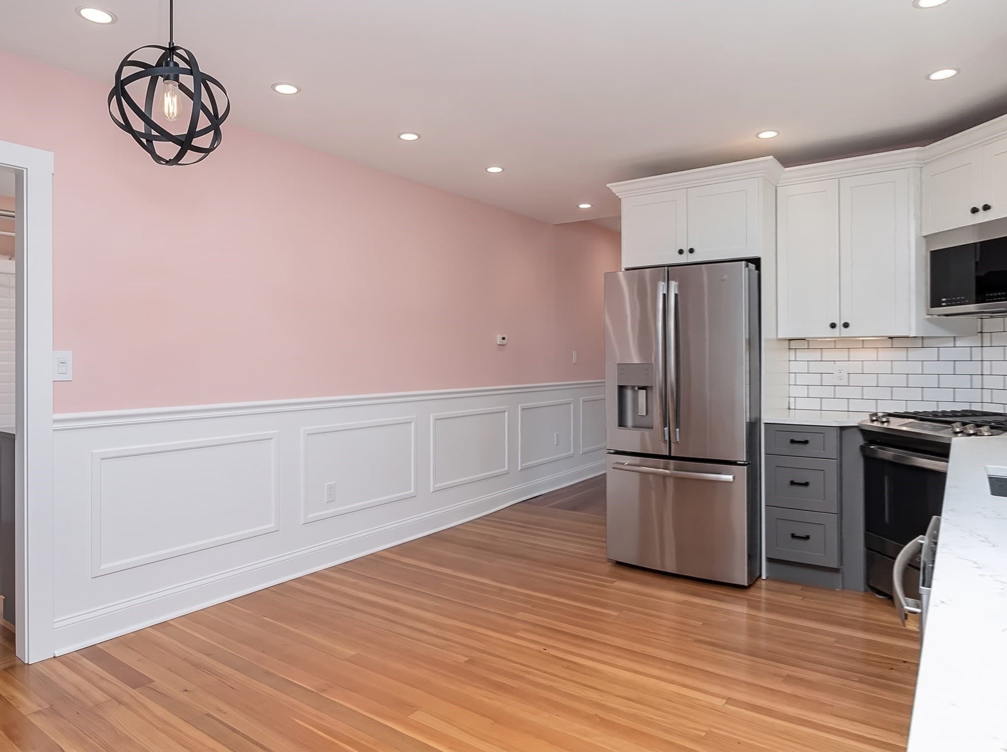 Condominium at 33 Vine St # 2, Melrose MA 02176, photo 32 of 39
