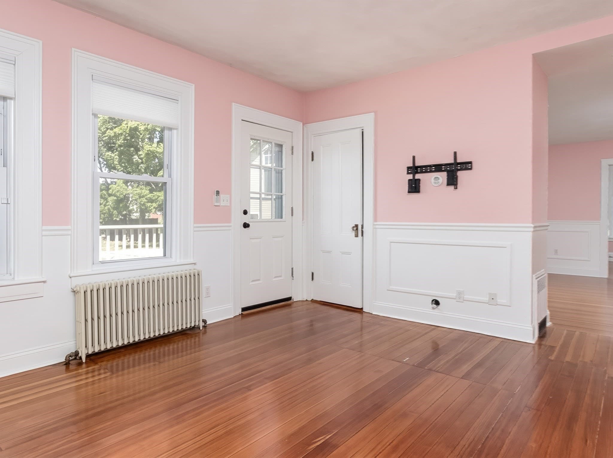 Condominium at 33 Vine St # 2, Melrose MA 02176, photo 30 of 39