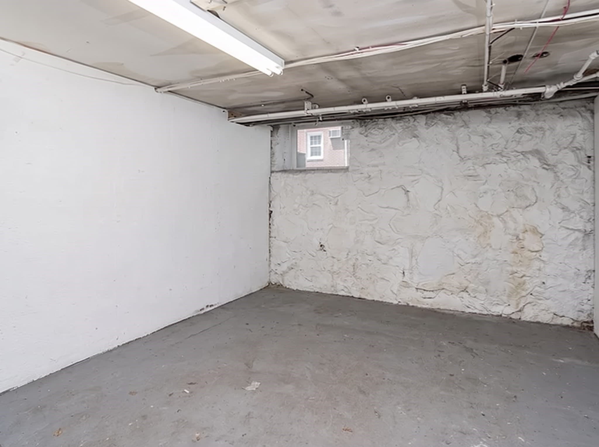 Condominium at 33 Vine St # 2, Melrose MA 02176, photo 38 of 39