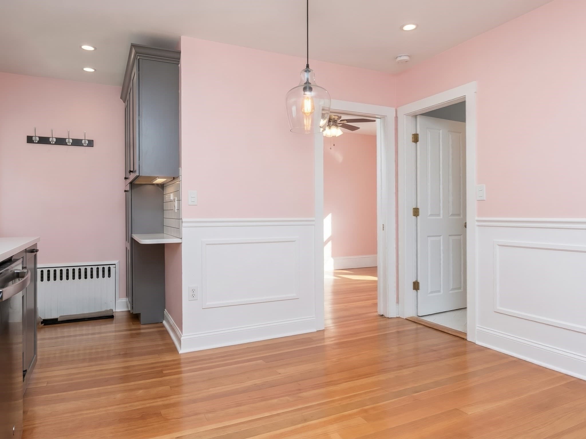 Condominium at 33 Vine St # 2, Melrose MA 02176, photo 33 of 39