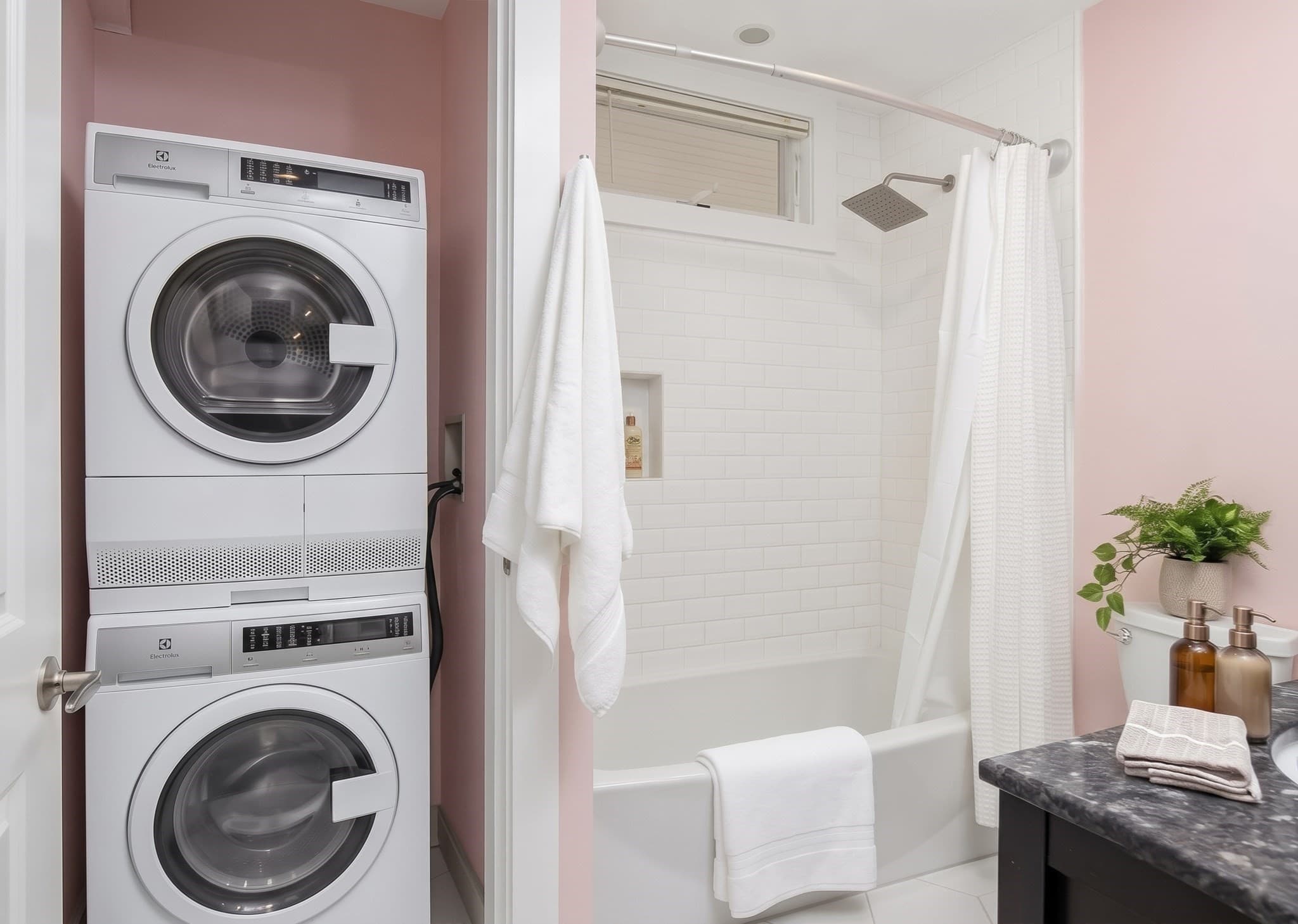 Condominium at 33 Vine St # 2, Melrose MA 02176, photo 14 of 39