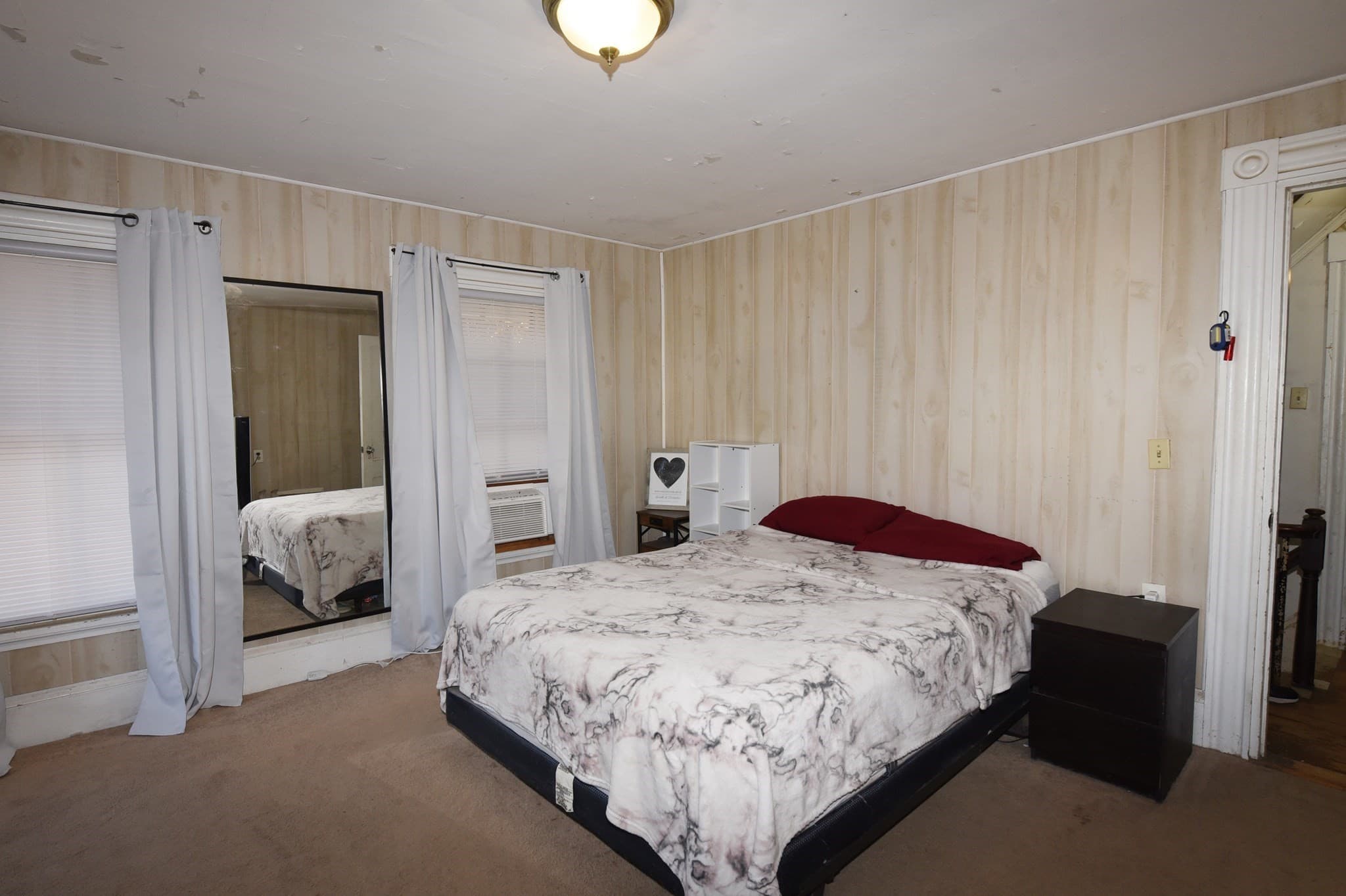 Single Family Residence at 558 N Main St, Randolph MA 02368, photo 19 of 41